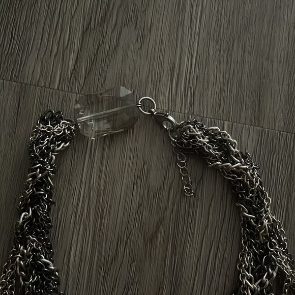 Gorgeous Bcbg max azria statement necklace - Picture 3 of 3